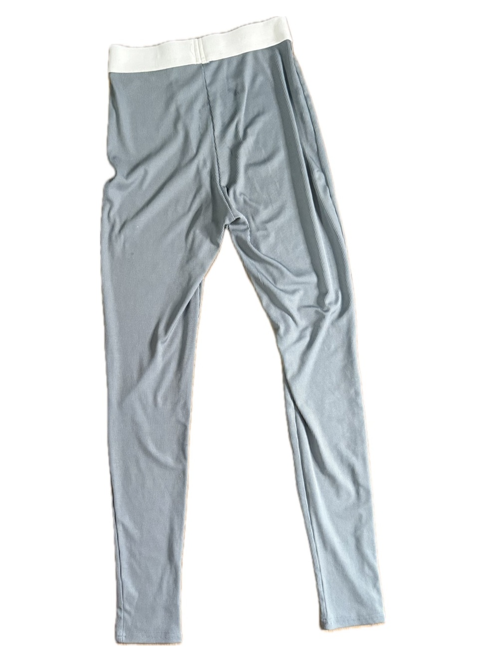 Gray Ribbed Two-Piece Set – Size Small - Picture 3 of 6